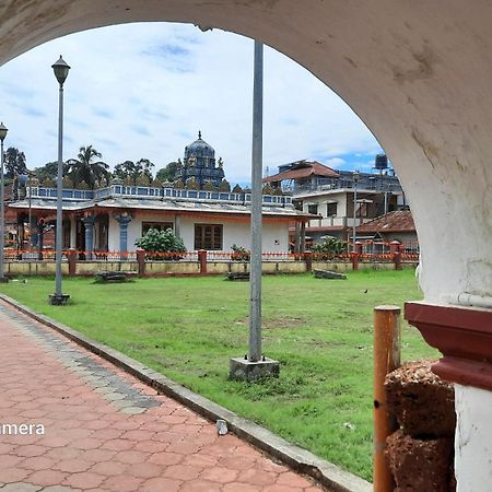 Varam Homestay Madikeri Exterior photo